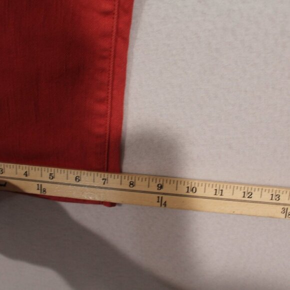 Levi's Women Red Pants Demi Curve Casual Denim Size 6/28 - Picture 4 of 9